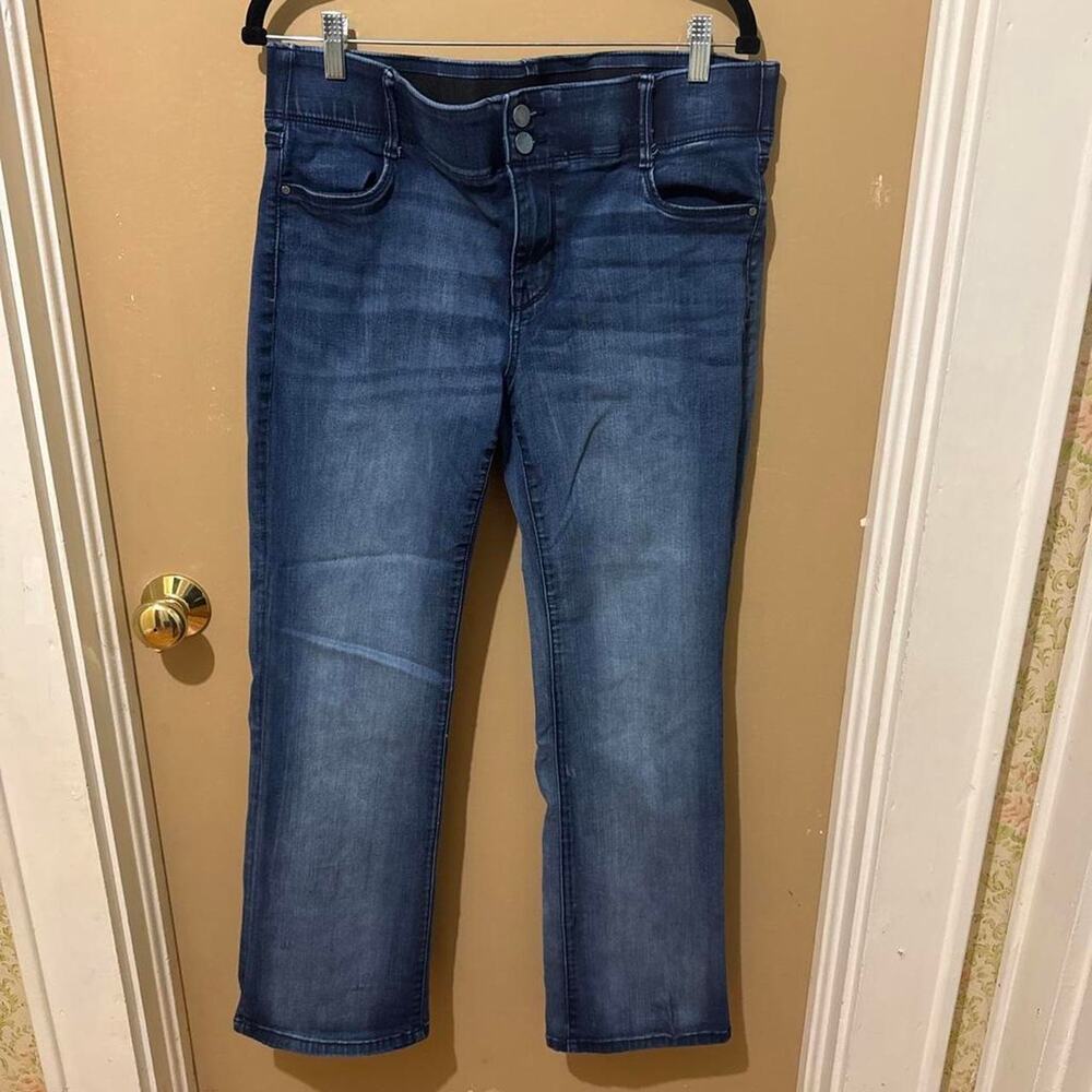 Apt 9 dark wash blue jeans